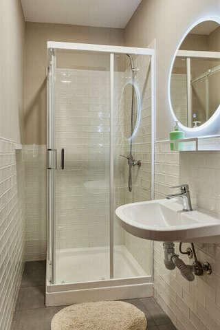 Гостиница Петрополис Санкт-Петербург Комфорт 2-х местный с балконом-8